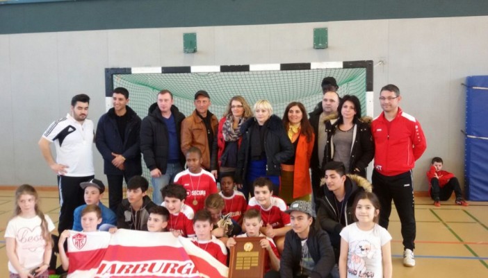 Kupanın eski ve yeni sahibi Harburg Türksport