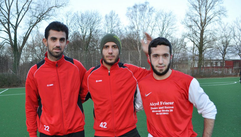 Türkspor mültecilere kucak açtı