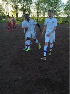 rakip futbolcu 4 gol atti