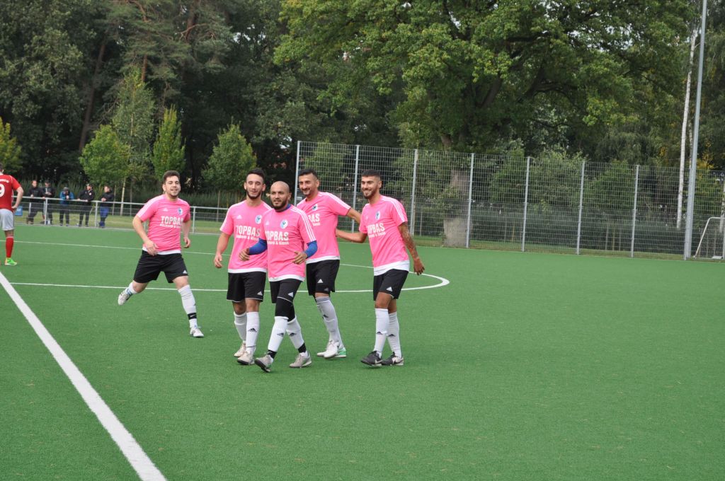 Lidere selam durulur – Bezirksliga Süd