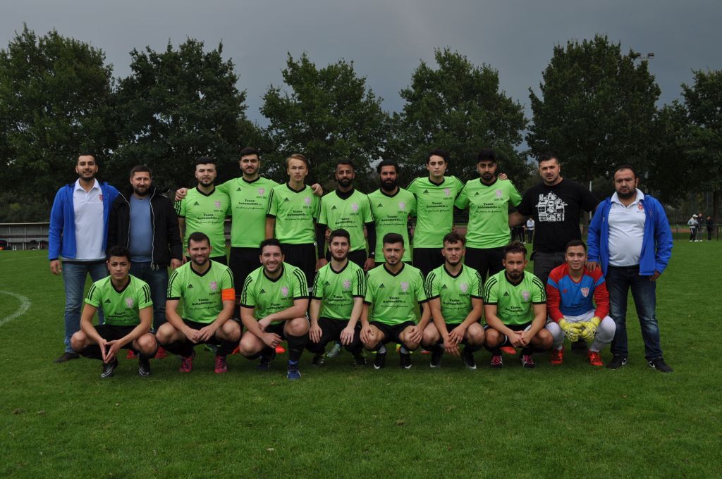 Şimşek Pinneberg’de çaktı