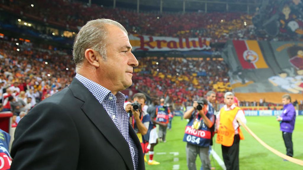 TRAINER-HAMMER IN DER TÜRKEI
