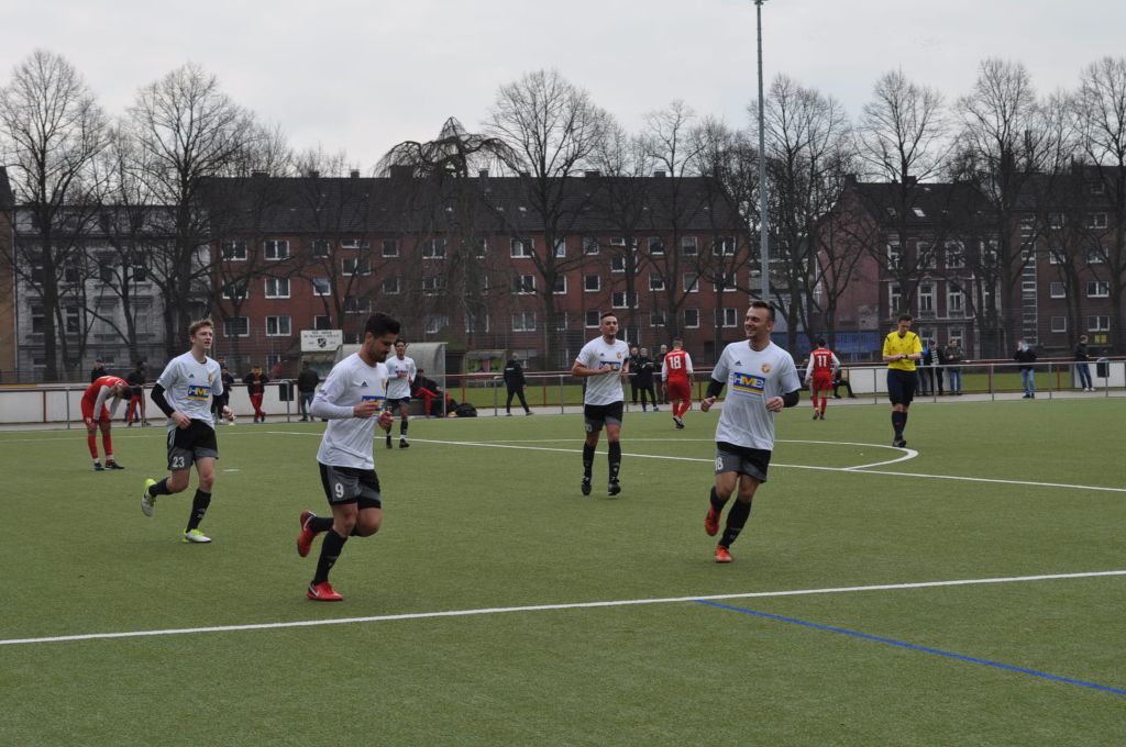 İnter Hamburg, HTB’yi devirdi