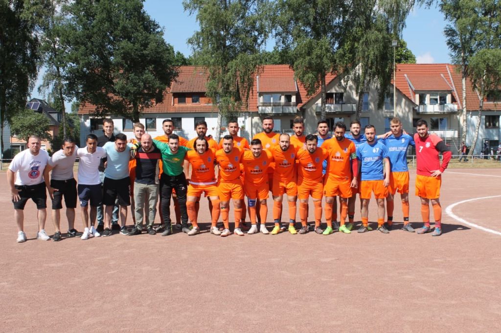 Zonguldakspor ligde tutundu