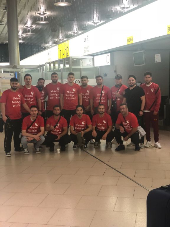 Şampiyon Türkiye’ye uçtu