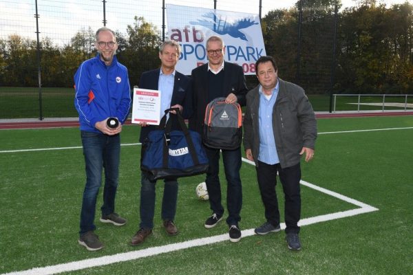 Gunnar Gerstenberg (DUWO 08) ist Ehrenamtler des Monats September 2018 im HFV