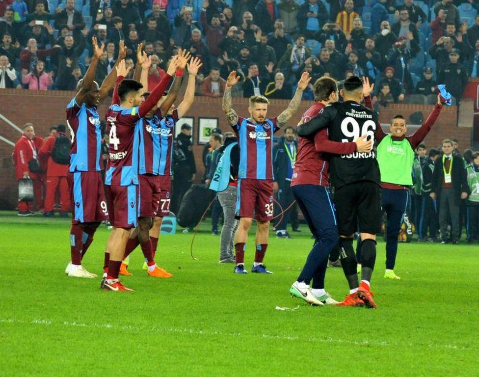 Trabzonspor, ligin ilk yarısında evinde güldü