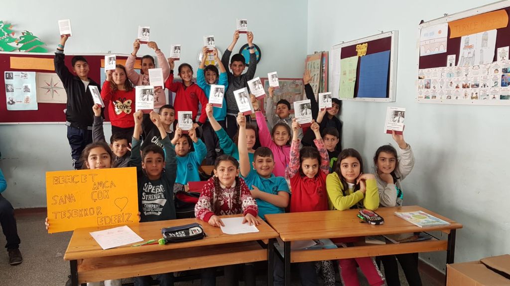 Behçet Algan’dan anlamlı girişim