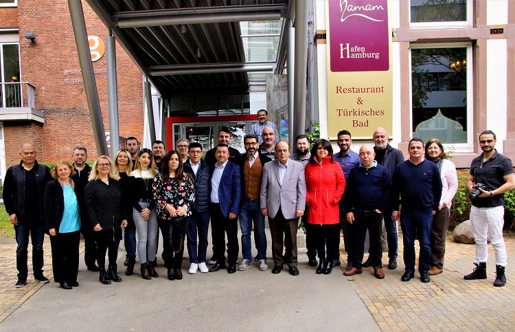 HAMAM HAFEN’DE HAMBURG TÜRK BASIN BİRLİĞİ KAHVALTISI