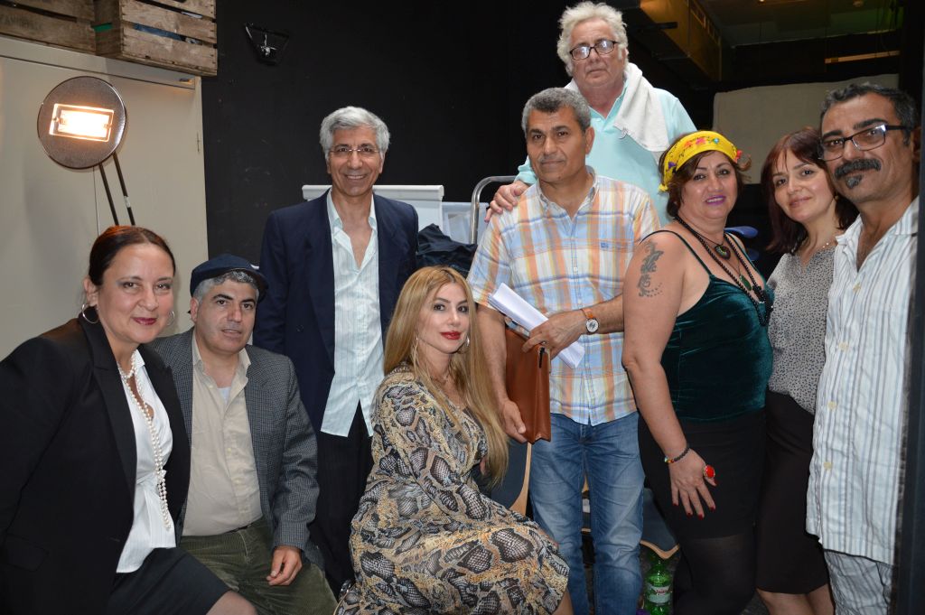GETTO TİYATRO’NUN “DÜMEN’ OYUNUNA TAM NOT