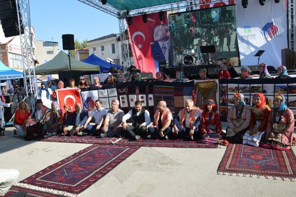 SINDIRGI FESTİVALİNDE HAMBURG RÜZGARI ESTİ