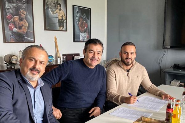 ALPAY YAMAN EC BOKSİNG İLE SÖZLEŞME İMZALADI