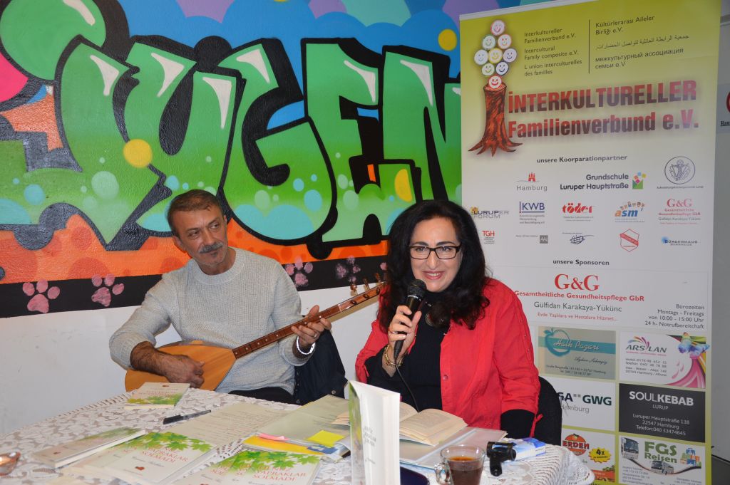 SOSYAL PEDAGOG SEViM TARHAN’DAN ŞİİR OKUMA  GÜNÜ