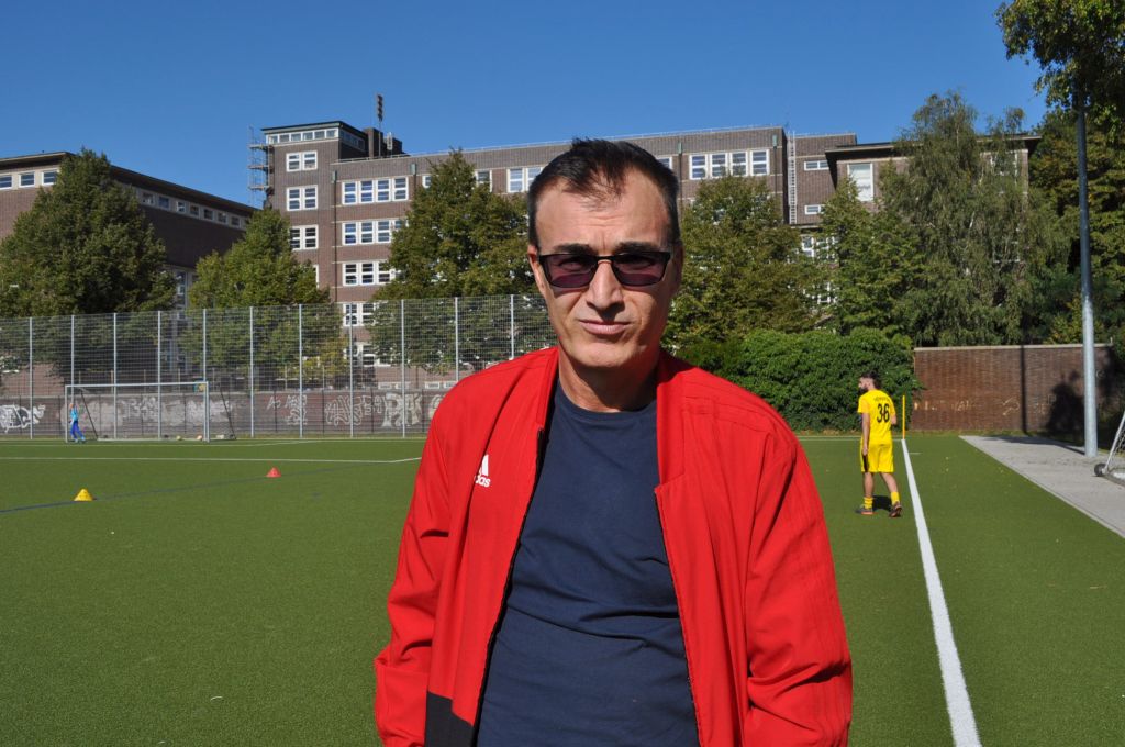 Kulüp başkanı antrenör oldu