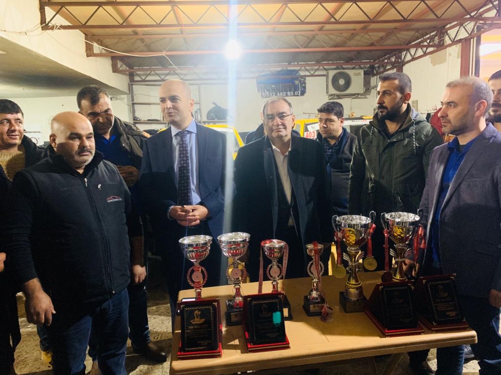 Kilis Hür Off Road Kulübü’ne Başarısından Ötürü Plaket