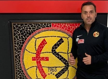 Cem Karaca Eskişehirspor’da