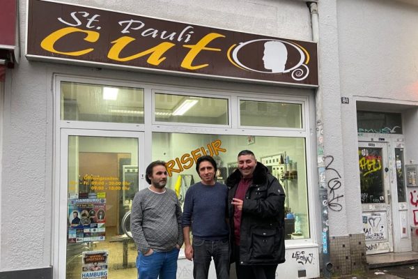 St.Pauli Cut Kuaför,”Yeni Yılınız kutlu olsun”