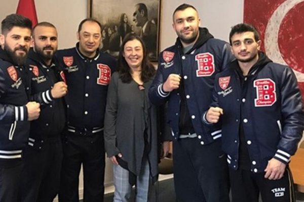 Boksörler Wilhelmsburg’da ringe çıkacak