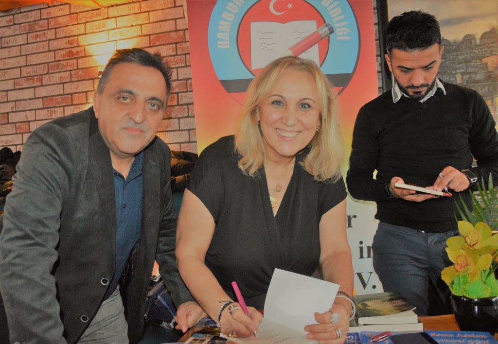 HTBB GELENEKSEL KAHVALTISINDA YAZAR  ESMA ARSLAN RÜZGARI!
