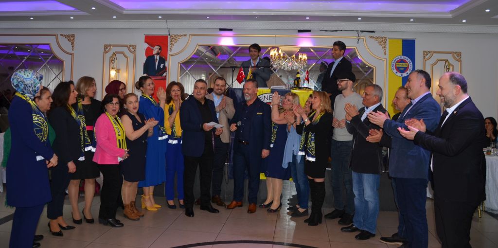 HAMBURG FENERBAHÇELİLER DERNEĞİNİN MUHTEŞEM KAHVALTISINDA “AHDE VEFA” ÖRNEĞİ!