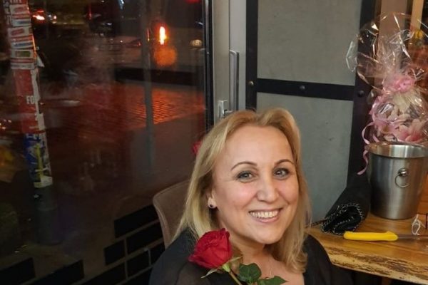 Esma Arslan’dan şeker bayramı mesajı!