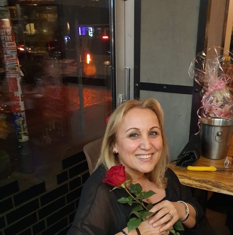 Esma Arslan’dan şeker bayramı mesajı!