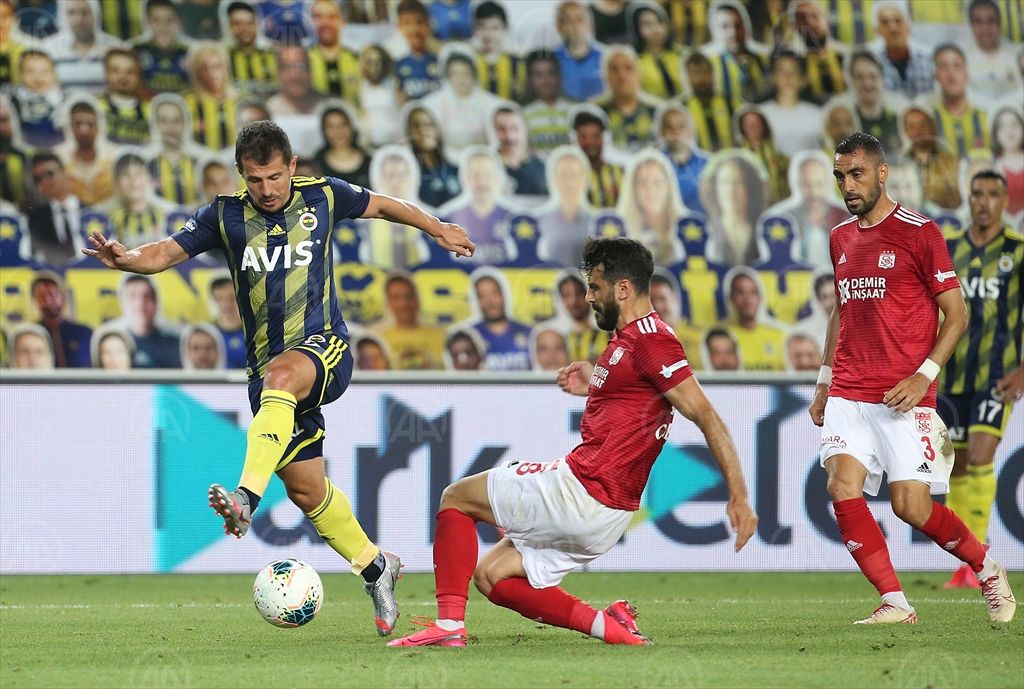 Fenerbahçe: 1 – Demir Grup Sivasspor: 2