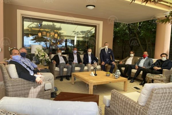 Kulüpler Birliği Vakfı’ndan Mustafa Cengiz’e “geçmiş olsun” ziyareti
