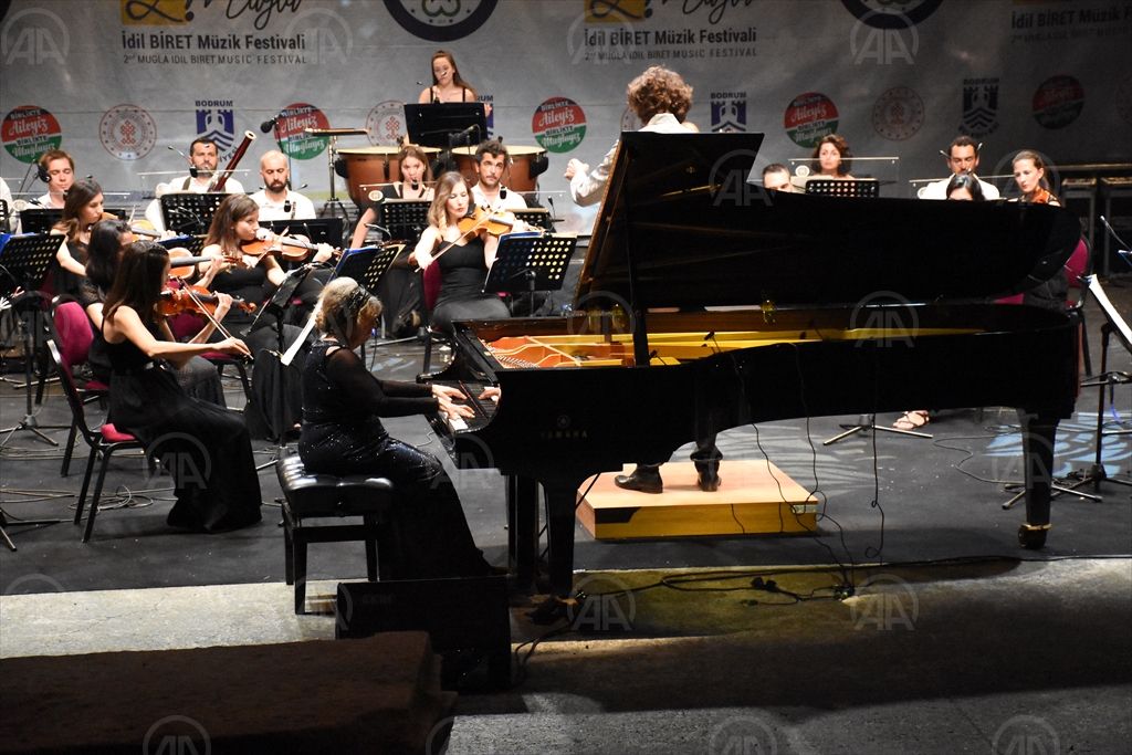İdil Biret, Bodrum’da konser verdi