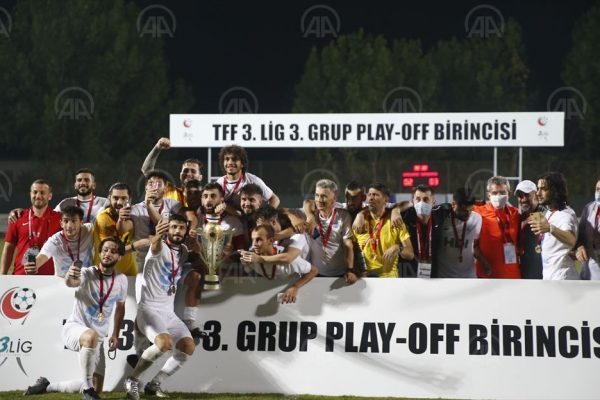 Pazarspor, TFF 2. Lig’e yükseldi.