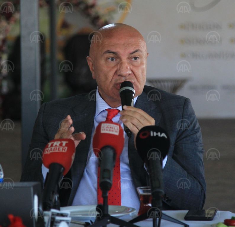 Samsunspor Başkanı Yüksel Yıldırım: “Yeniden bu takımı efsane hale getirmeyi planlıyorum”
