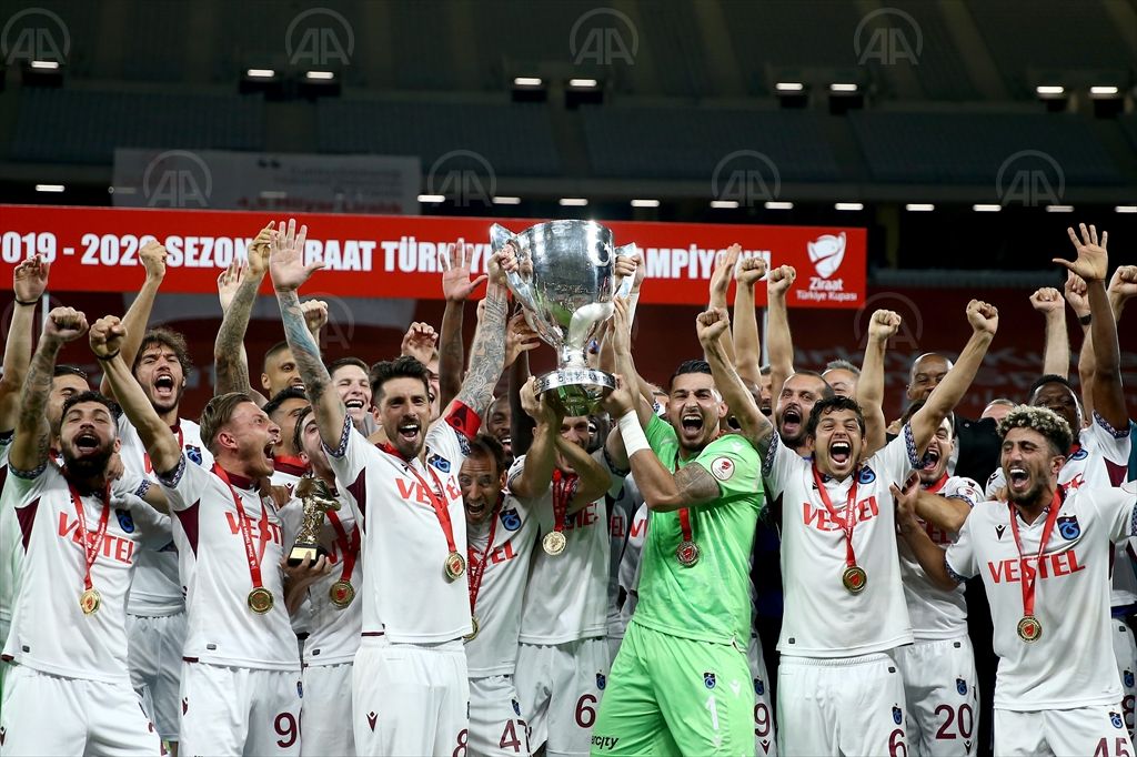 Profesyonel futbol liglerinde heyecan sona erdi