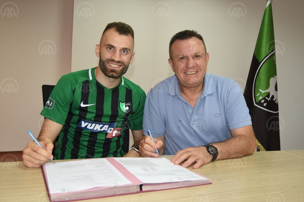 Yukatel Denizlispor, Mustafa Yumlu’yla 2 yıllık sözleşme imzaladı