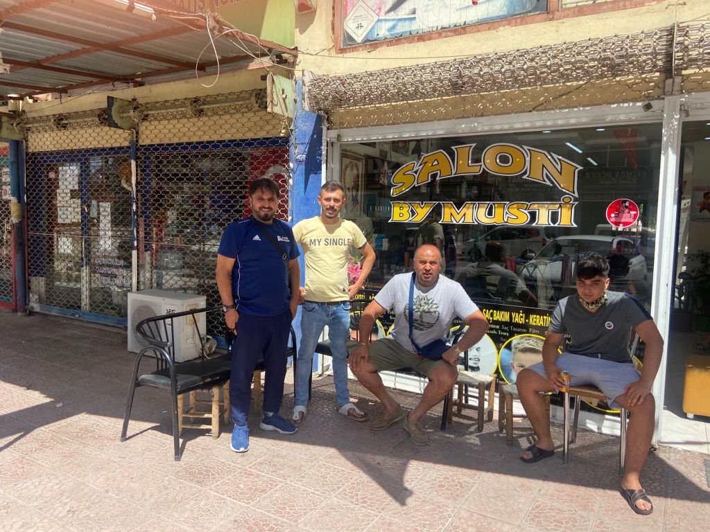Gaziantep’te kuaförlerin yüzü güldü