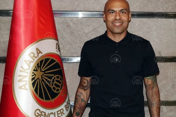 Gençlerbirliği’nin yeni teknik direktörü Mert Nobre oldu