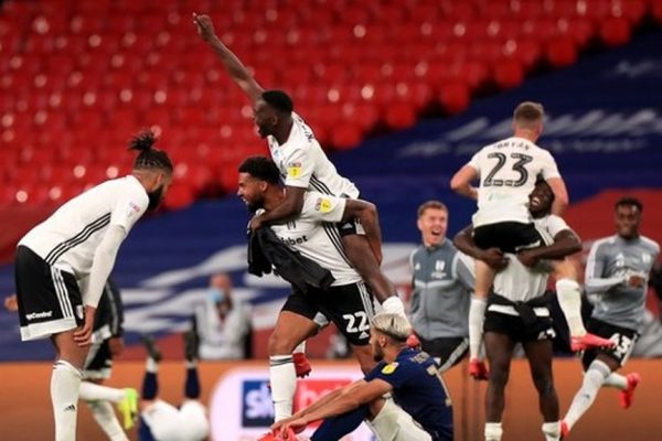 Fulham, Premier Lig’e yükselen son takım oldu