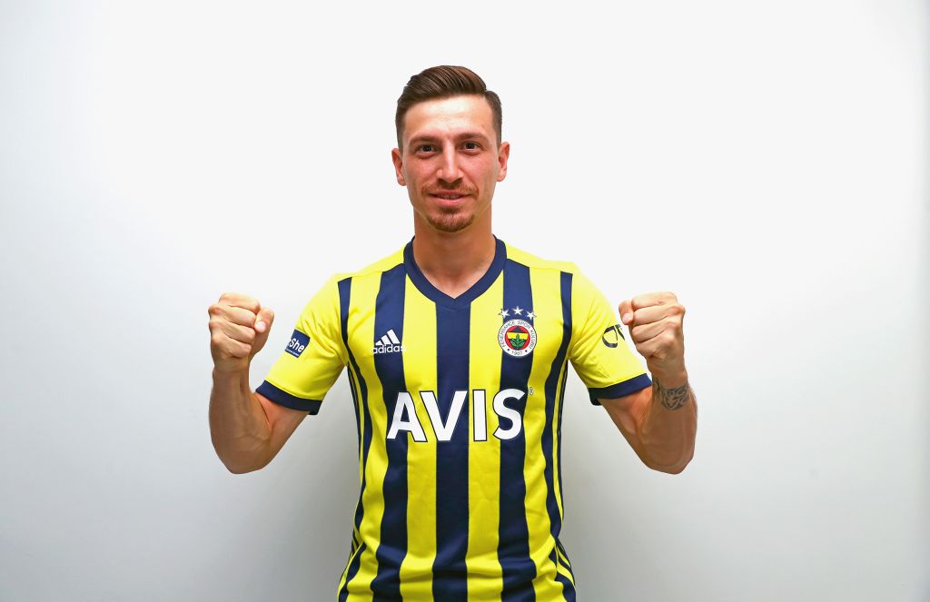 Fenerbahçe’nin yeni transferi Mert Hakan Yandaş: “Bana verilen sözlerin arkasında duran kulübe geldim”