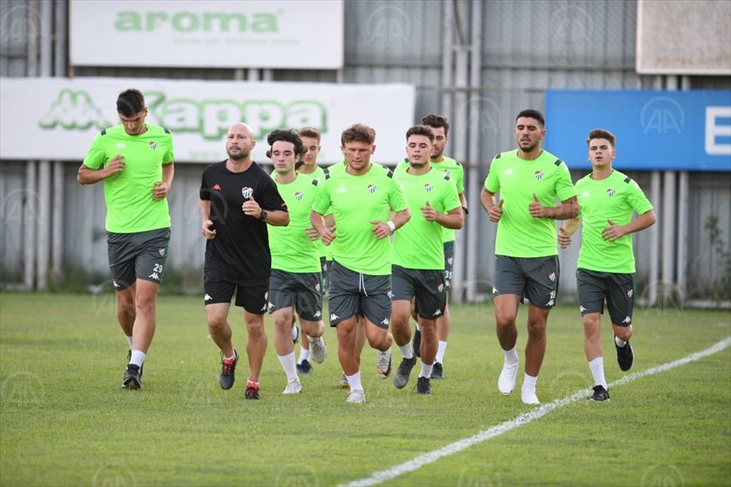 Bursaspor, yeni sezon hazırlıklarına başladı