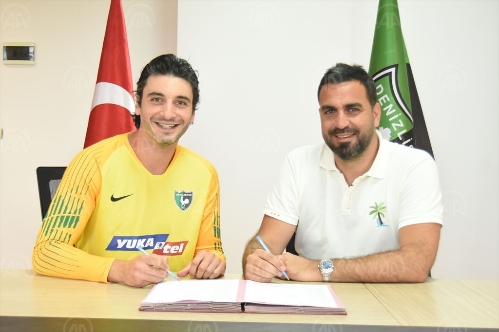 Yukatel Denizlispor, kaleci Cenk Gönen ile sözleşme imzaladı