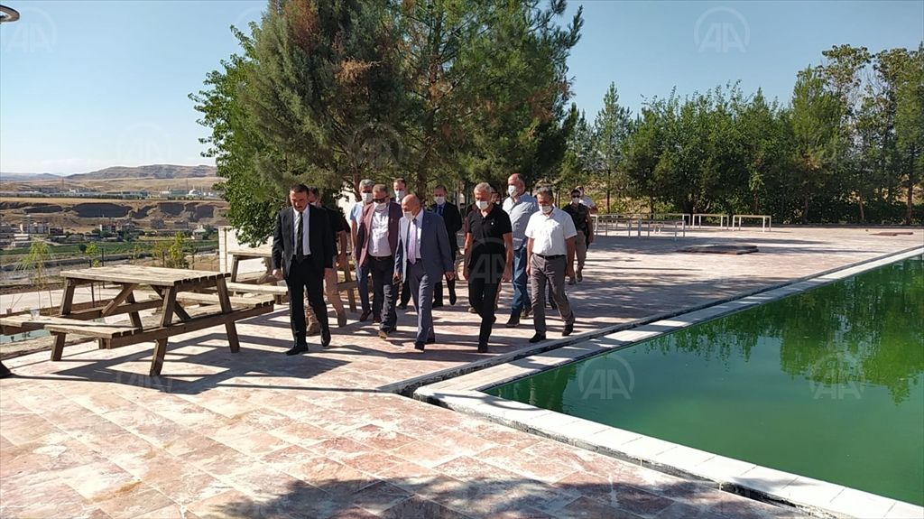 TFF Başkanı Nihat Özdemir, Siirt Özel İdarespor Tesisleri’nde incelemede bulundu