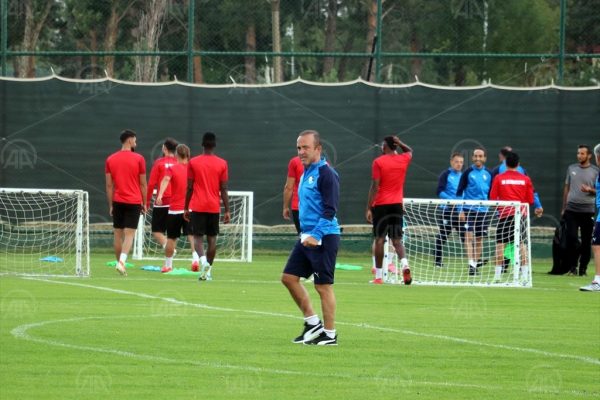 Mehmet Özdilek: “Çok yoğun bir maç trafiği olacak”