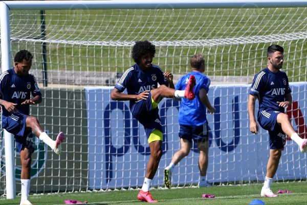 Fenerbahçe’nin Topuk Yaylası’ndaki yeni sezon hazırlıkları başladı