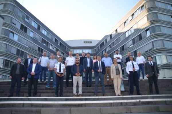 Hamburg STK Başkanları Emniyet Müdürü Meyer ile görüştüler