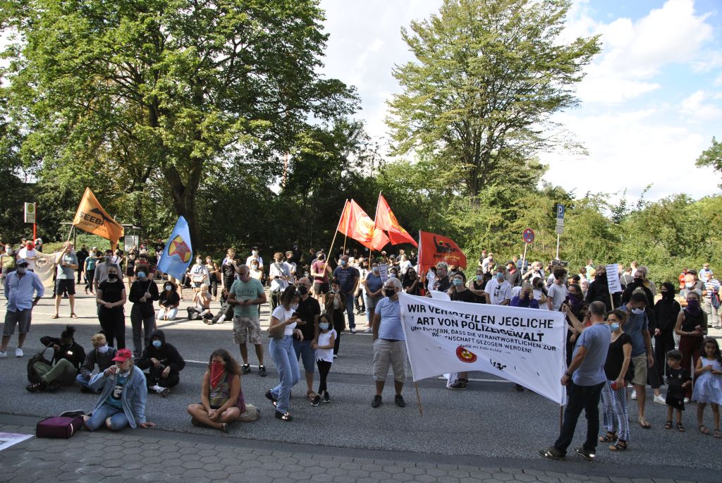 POLİSİN  K.H’YA UYGULADIĞI ŞİDDET PROTESTO EDİLDİ!