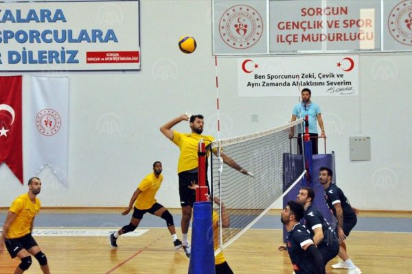 Sorgun Belediyespor hazırlık maçında Tokat Belediye Plevnespor’u 3-0 yendi