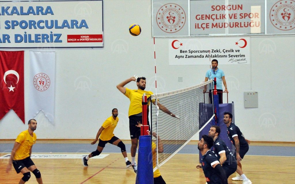 Sorgun Belediyespor hazırlık maçında Tokat Belediye Plevnespor’u 3-0 yendi