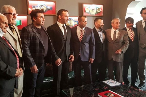 Dünya devi ülkemizde profesyonel boks federasyonunu kuracak