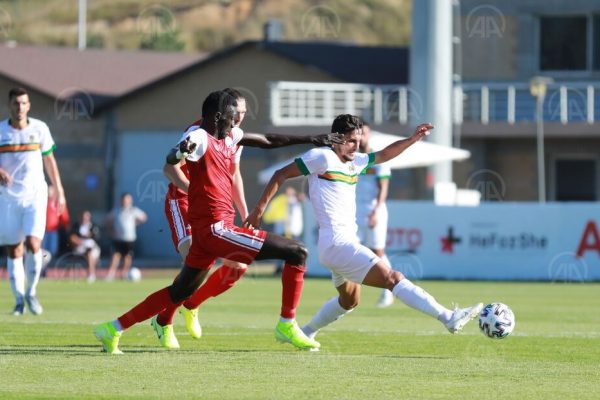 – Aytemiz Alanyaspor: 2- Fatih Karagümrük: 0