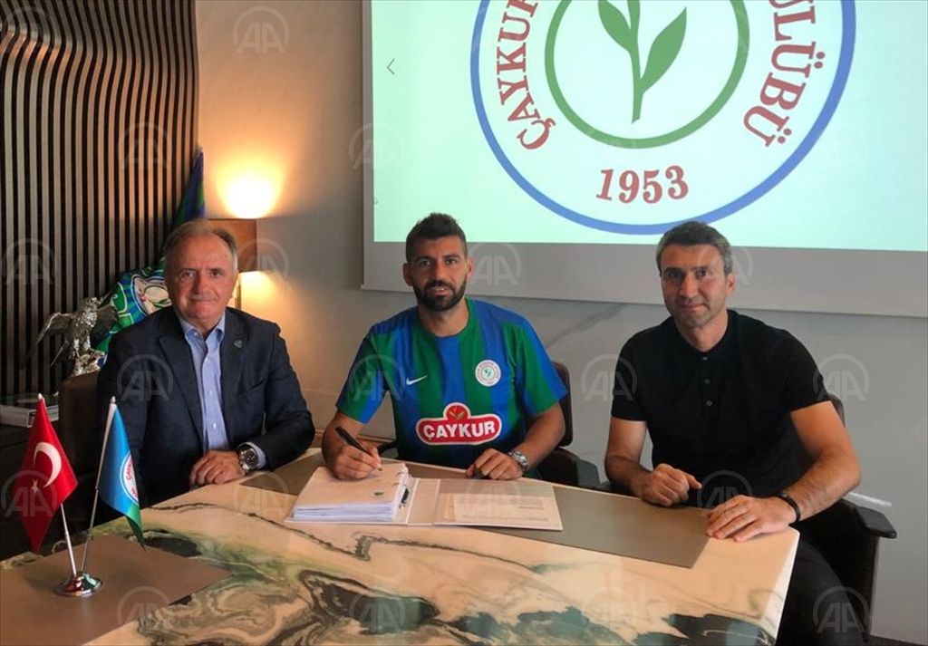 Çaykur Rizespor, Selim Ay’ı kadrosuna kattı