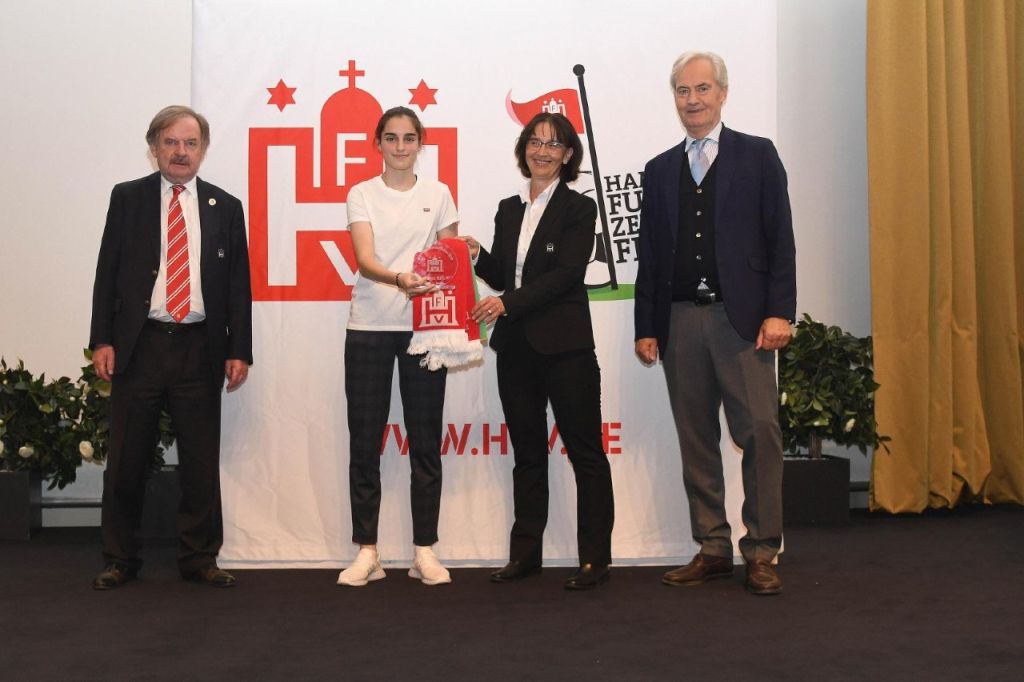 Beyza Kara ist Jugendspielerin des Jahres 2020 des HFV